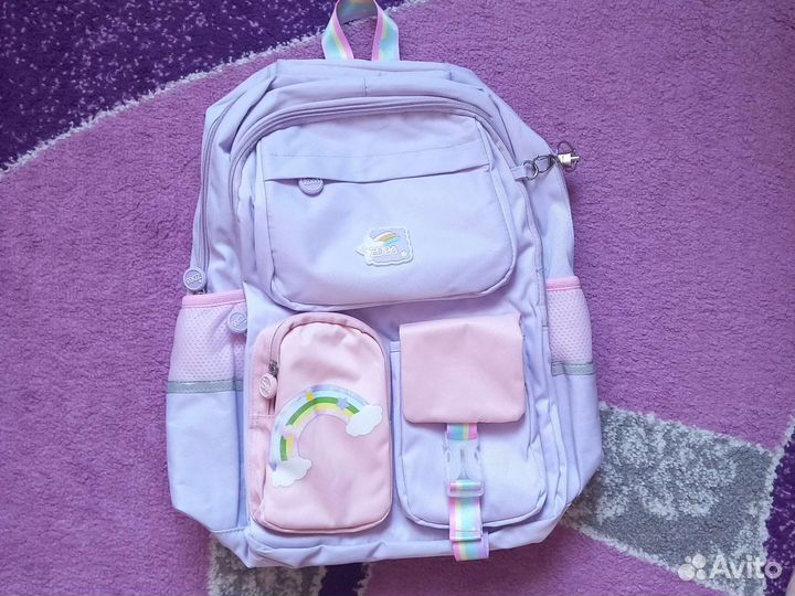 Рюкзак для девочки в школу
