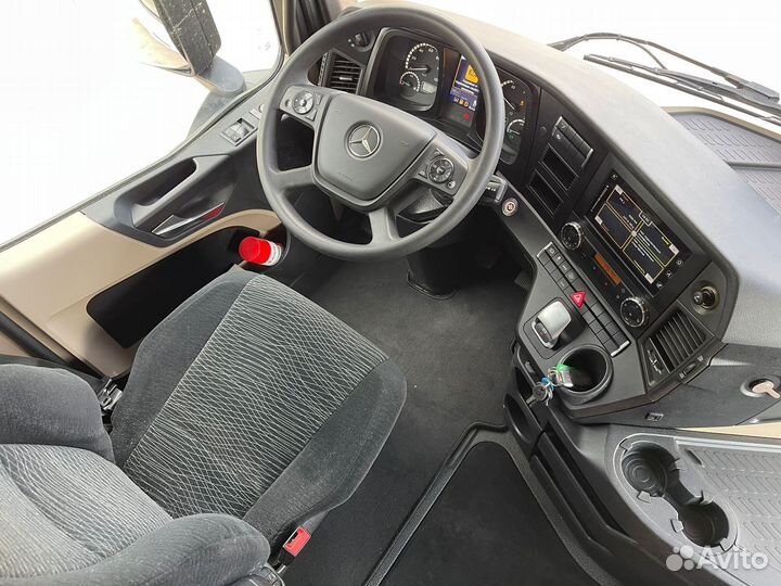 Работа / Наличие кат. Е обязательно