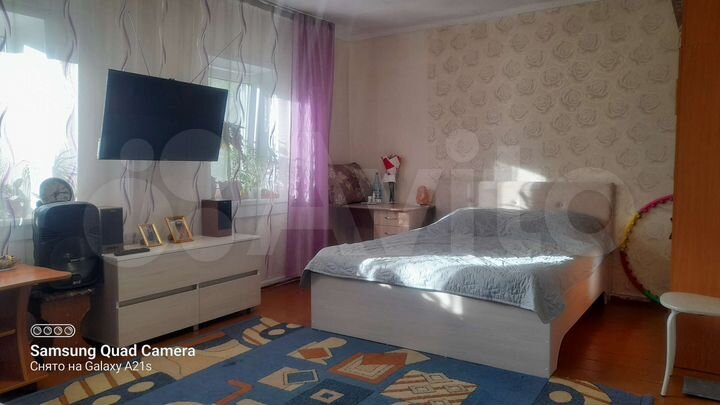 Дом 29,8 м² на участке 8 сот.