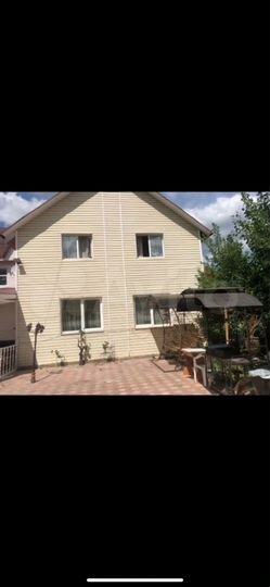 Дом 300 м² на участке 3,9 сот.