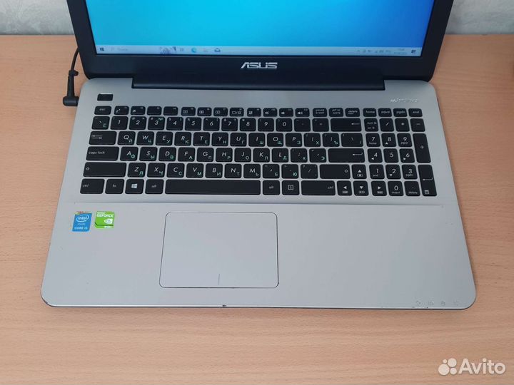 Asus x555 i5 5200u 500gb/6gb nvidia 940m