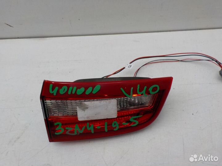 Фонарь задний правый внутренний на Volvo S60