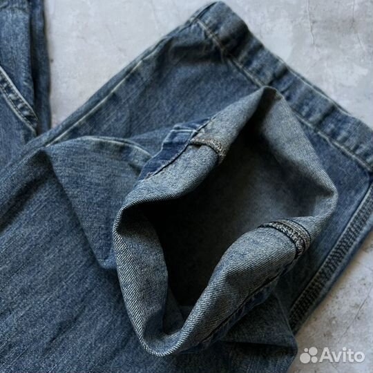 Levi's джинсы