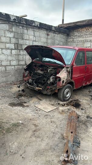 Продам по запчастям фольксвпген каравела т 4