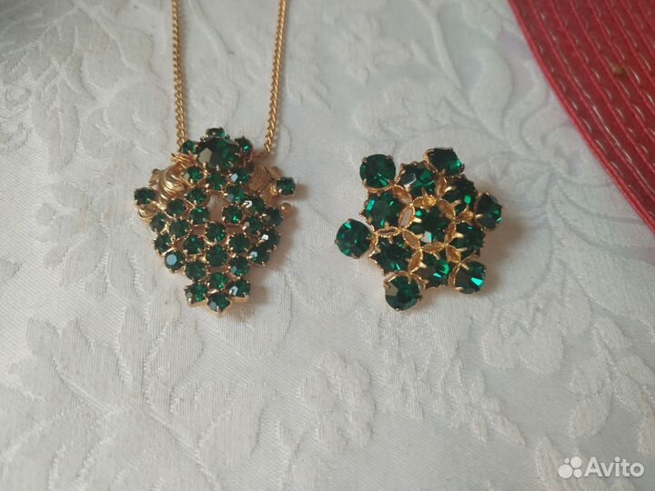 Подвеска и брошь