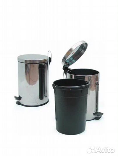 Мусорное ведро с педалью