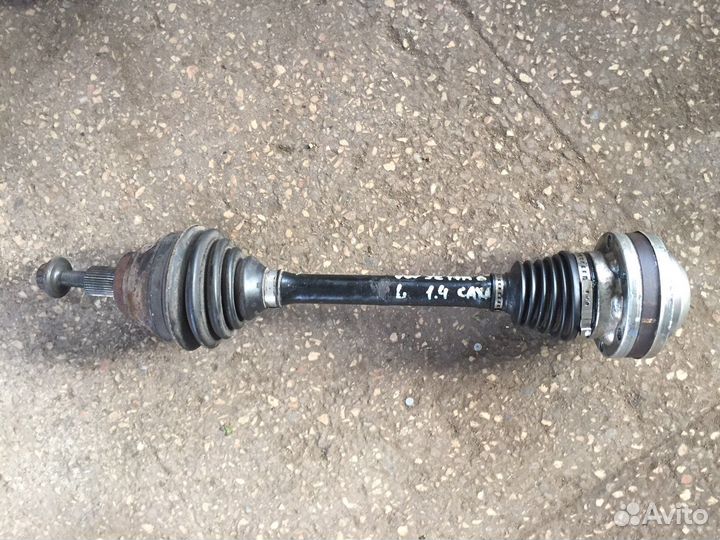 Привод левый 1,4 TSI DSG Фольксваген джета 6