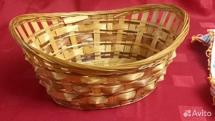 Корзины плетеные