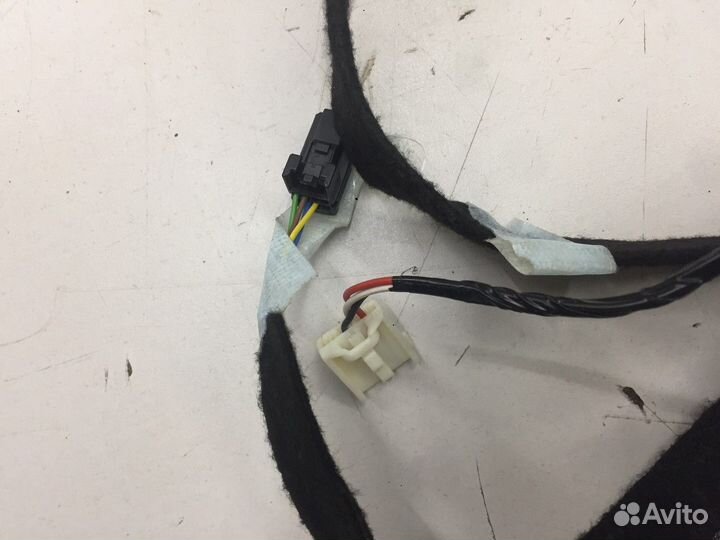 Электропроводка потолка (Renault Captur)