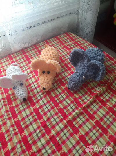 Вязаные игрушки ручной работы