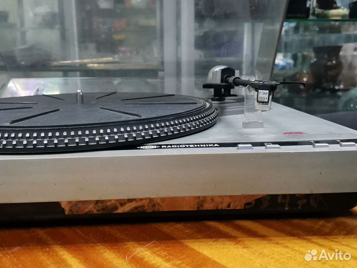 Электропроигрыватель Ария 102 стерео