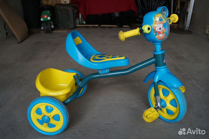 Трехколесный велосипед