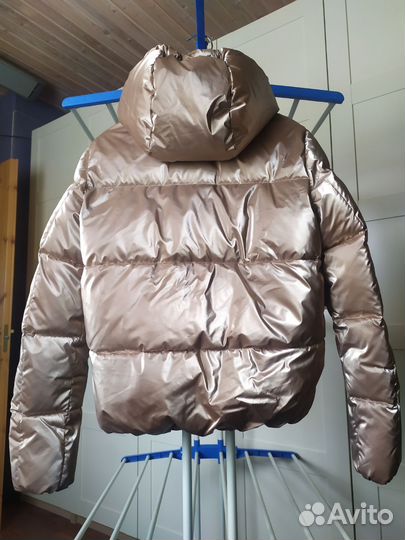 Пуховик женский
