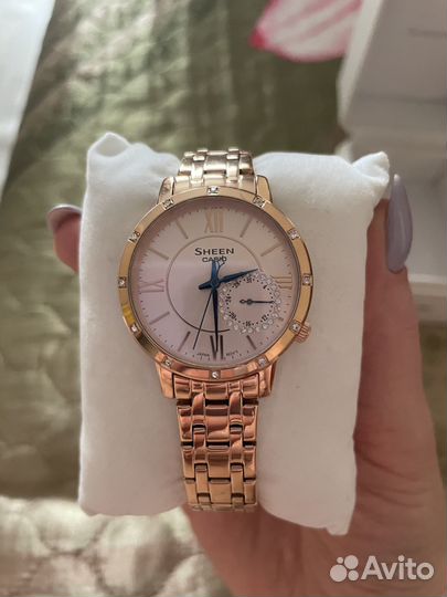 Наручные часы фирмы casio