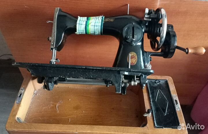Швейная машинка ручная пмз им. Калинина