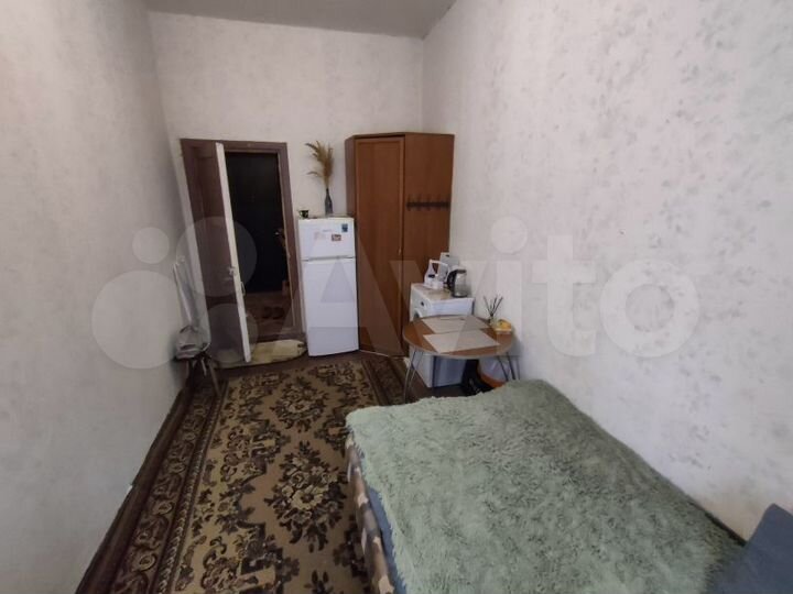 Комната 12 м² в 3-к., 1/2 эт.