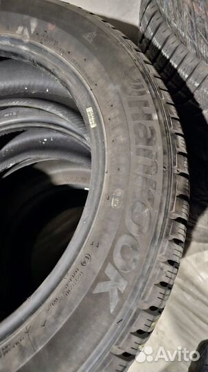 Hankook Winter I'Cept Evo 215/60 R17 96H
