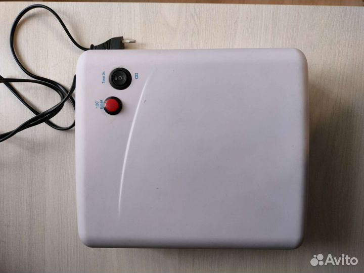 Ультрафиолетовая лампа