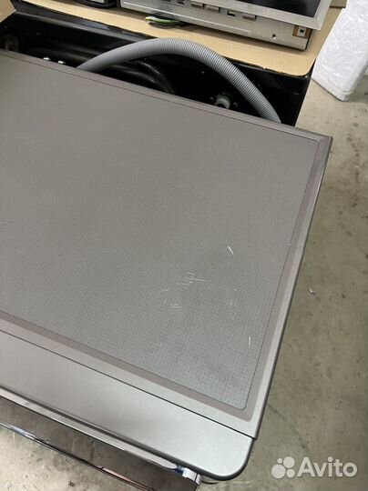 Стирально-сушильная LG 7/4 кг