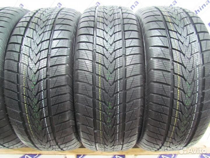 Tristar SnowPower HP 255/55 R19 111V