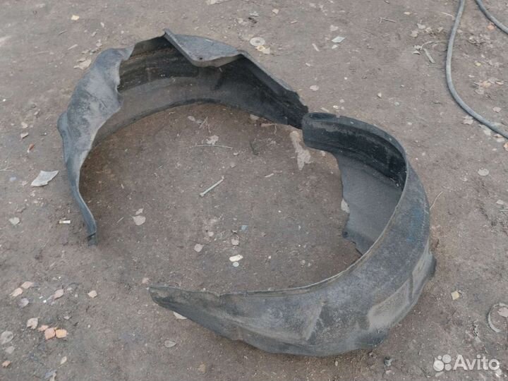 Подкрылок задний правый левый бмв х1 е84