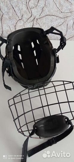 Шлем хоккейный