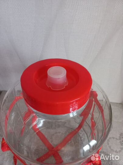 Банка 9 литров стеклянная с краником