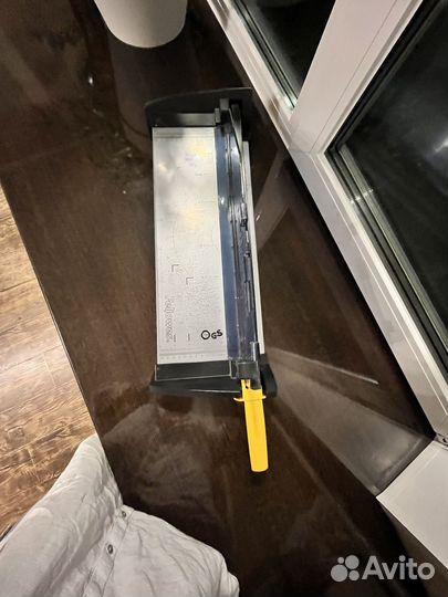 Резак для бумаги сабельный