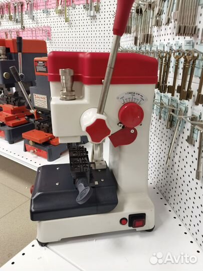 Станок для перфоключей Wenxing Q3