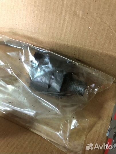 Тяга рулевая toyota rav 4 03-05