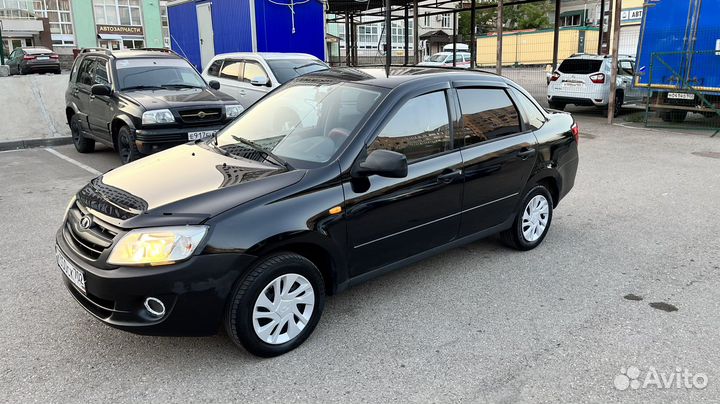 LADA Granta 1.6 МТ, 2014, 199 474 км