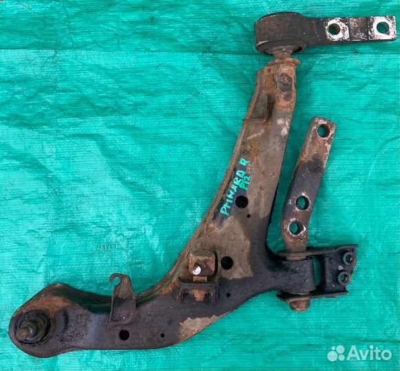 Правый рычаг Nissan Primera P12