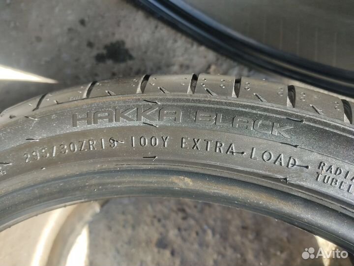 Nokian Tyres Hakka Black 295/30 R19 100Y