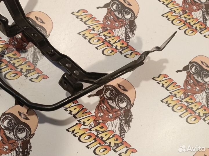 Кронштейн рамы бака Yamaha Axis 50/90 3VP