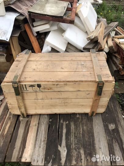 Ящик, рундук деревянный