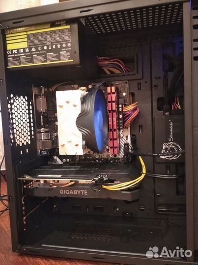 Игровой компьютер ryzen 3 3100/16gb/580/512gb