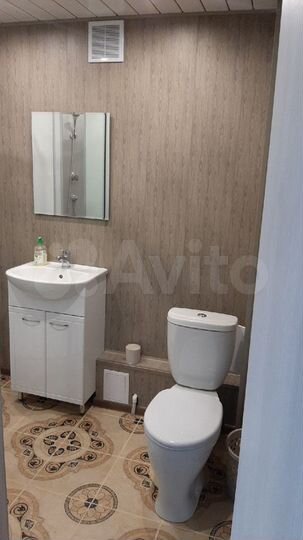 2-к. квартира, 57 м², 5/5 эт.