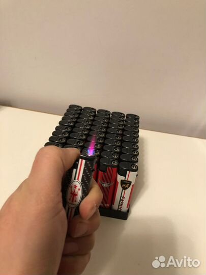 Зажигалка крикет, бик, турбо