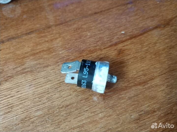 Термодатчик Термостаты