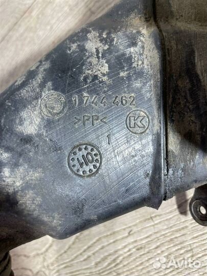 Воздуховод охлаждения генератора BMW-бмв 5-серия