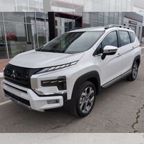 Mitsubishi Xpander Cross 1.5 AT, 2023, 22 км, с пробегом, цена 3 300 000 руб.