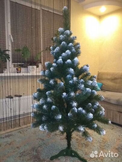 Елка искусственная