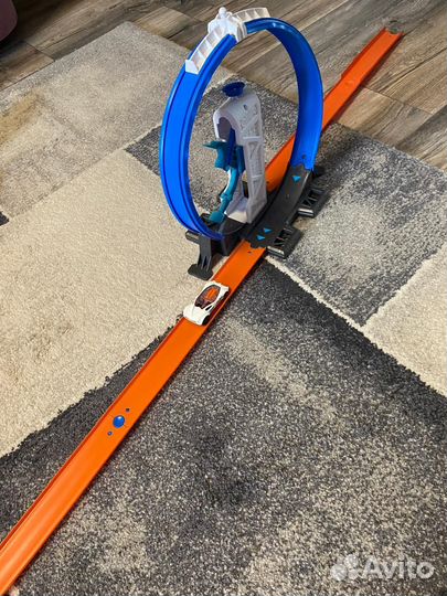 Hot Wheels Track Builder Loop Launcher