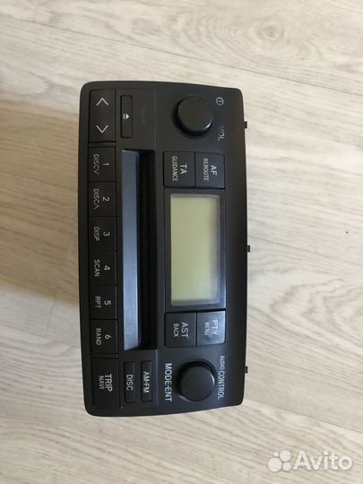 Штатная магнитола на toyota corolla 120