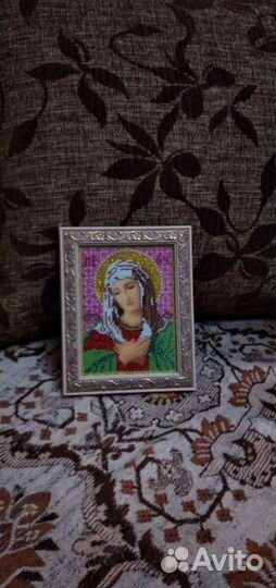 Икона - вышивка бисером Умиление. Освещена