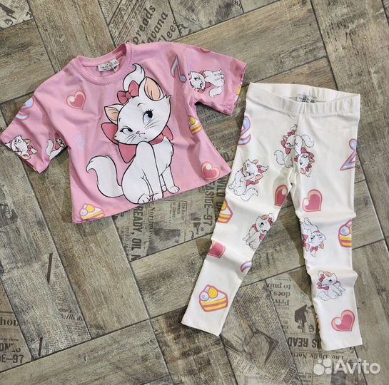 Костюм детский новый