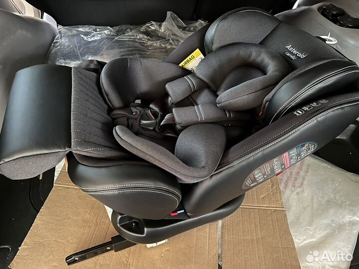 Carrello поворотное 0-36 isofix черная мамба