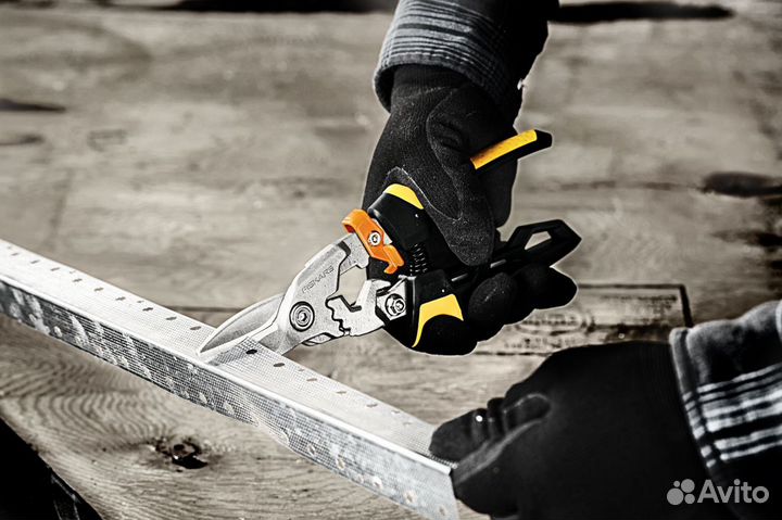 Ножницы для металла прямые Fiskars PowerGear