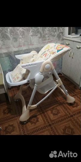 Стул для кормления