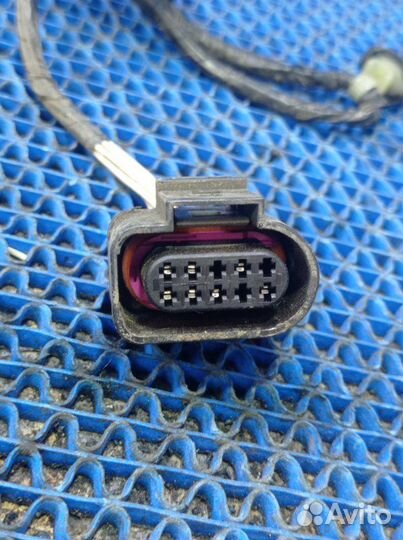 Проводка двери Volkswagen Passat B7 седан CDA 2012